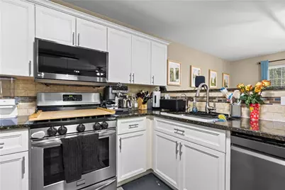 7073 Hunt Drive, Lower Macungie Township, PA 18062 - Photo 12