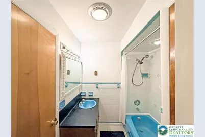 503 Collins Avenue, Portland, PA 18351 - Photo 36