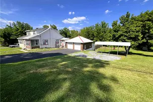 1660 Shimerville Rd, Emmaus Boro, PA 18049 - Photo 1