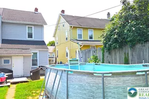 438 Bridge St, Catasauqua Boro, PA 18032 - Photo 2