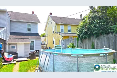 438 Bridge Street, Catasauqua Boro, PA 18032 - Photo 2