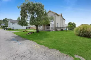 206 Perkiomen St, Emmaus Boro, PA 18049 - Photo 2