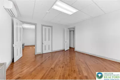 401 W Broad Street, Bethlehem City, PA 18018 - Photo 24