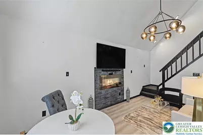 1717 Rolling Hills Drive, Tobyhanna, PA 18466 - Photo 16