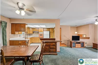 205 W Plainfield Avenue, Pen Argyl Boro, PA 18072 - Photo 20