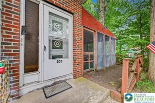 205 W Plainfield Ave, Pen Argyl Boro, PA 18072 - Photo 12