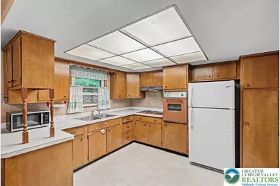 205 W Plainfield Avenue, Pen Argyl Boro, PA 18072 - Photo 28