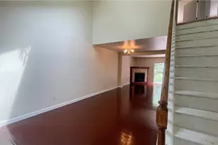 475 Celandine Dr, Allentown City, PA 18104 - Photo 2
