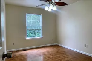 475 Celandine Dr, Allentown City, PA 18104 - Photo 12