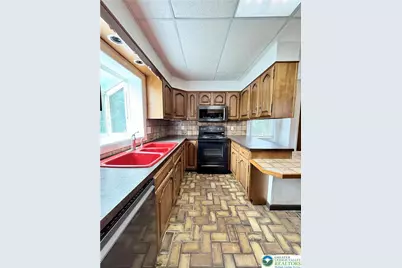 5540 Main Street, Whitehall Township, PA 18052 - Photo 6