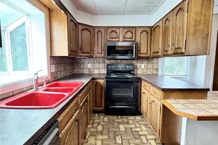 5540 Main St, Whitehall Township, PA 18052 - Photo 6
