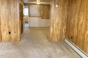 221 Center Ave, Jim Thorpe, PA 18229 - Photo 2