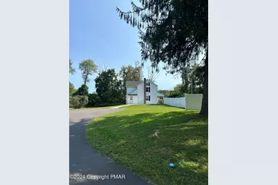 650 Mt. Bethel Highway, Upper Mt Bethel Twp, PA 18343 - Photo 2