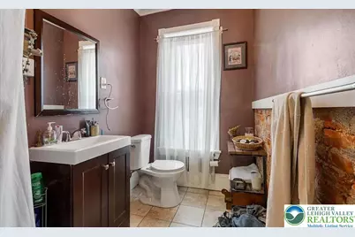 717 W Broad Street #2, Bethlehem City, PA 18018 - Photo 10