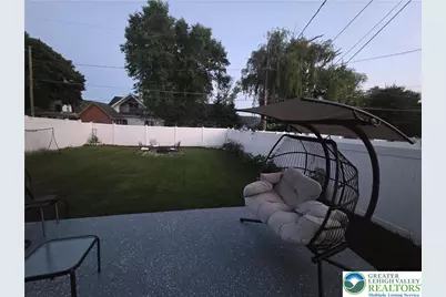 816 E Lexington Street, Salisbury Township, PA 18103 - Photo 2