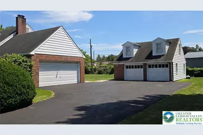 3732 Saucon Avenue, Upper Saucon Township, PA 18034 - Photo 4