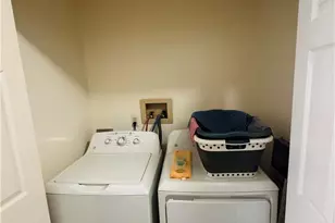 2327 4th St, Allentown City, PA 18103 - Photo 6