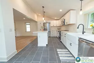 72 Allegheny Rd, Upper Mt Bethel Twp, PA 18343 - Photo 10