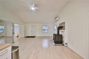 5599 Minks Pond Rd, Lehman Twp, PA 18324 - Photo 14