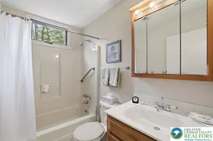 8495 Bumble Bee Way, Coolbaugh Twp, PA 18466 - Photo 20