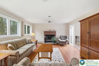 8495 Bumble Bee Way, Tobyhanna, PA 18466 - Photo 6