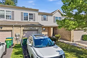 6652 Pioneer Dr, Lower Macungie Township, PA 18062 - Photo 2