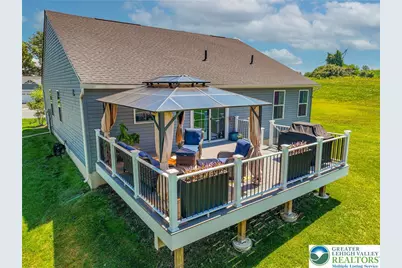 4227 Mimosa Lane, Whitehall Township, PA 18052 - Photo 6