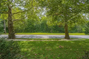 1055 Lehigh Pkwy E, Allentown City, PA 18103 - Photo 6