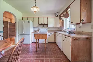 1055 Lehigh Pkwy E, Allentown City, PA 18103 - Photo 10