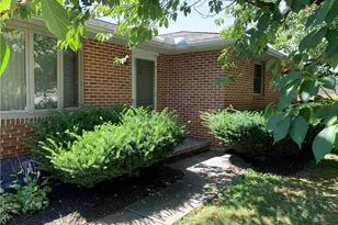 4728 Terrace Rd, South Whitehall Township, PA 18069 - Photo 2