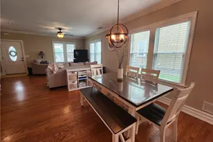 419 Bank St, Nazareth Boro, PA 18064 - Photo 6
