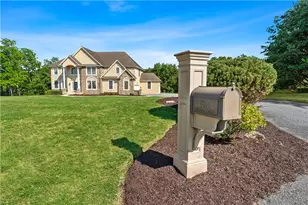 3940 Whitetail Ct, Lowhill Township, PA 18078 - Photo 8