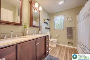 425 Moravian St, Nazareth Boro, PA 18064 - Photo 20