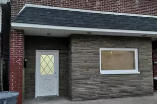 141 Grove St, Wilkes Barre, PA 18702 - Photo 2