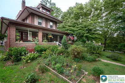 26 N 14th Street, Easton, PA 18042 - Photo 2