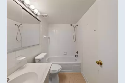 2822 Whitemarsh Place, Lower Macungie Township, PA 18062 - Photo 18