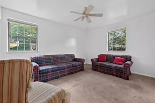 2822 Whitemarsh Pl, Lower Macungie Township, PA 18062 - Photo 16