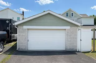 4641 Main St, Whitehall Township, PA 18052 - Photo 18
