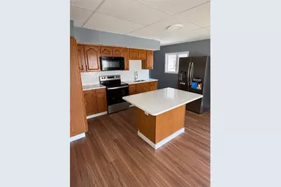 4641 Main Street, Whitehall Township, PA 18052 - Photo 6