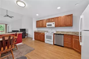 198 Park Ridge Dr, Forks, PA 18040 - Photo 6