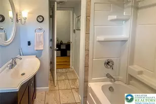 700 Newlins Rd E, Forks Twp, PA 18042 - Photo 28