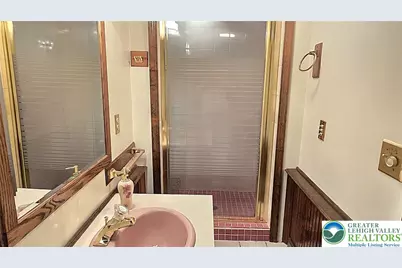 3203 Parkview Drive, Whitehall Township, PA 18052 - Photo 38