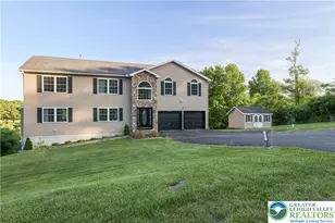 716 Yoke Terrace, Stroudsburg, PA 18360 - Photo 2