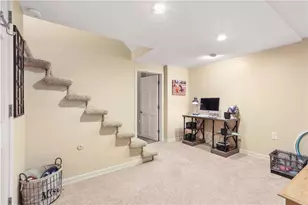 4775 White Oak Cir, Lower Macungie Township, PA 18049 - Photo 52