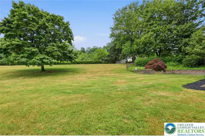 5712 Nina Circle, Upper Saucon Township, PA 18036 - Photo 28