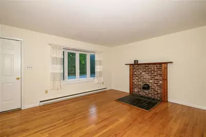 1644 9th Street, Bethlehem Township, PA 18020 - Photo 2