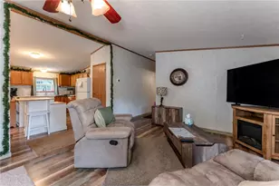 211 Hope Dr, West Penn Twp, PA 17960 - Photo 16