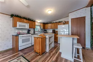 211 Hope Dr, West Penn Twp, PA 17960 - Photo 18