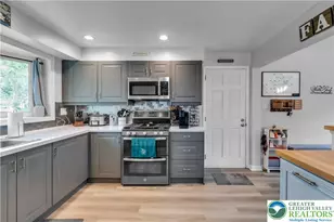 2718 Boyd St, Bethlehem, PA 18017 - Photo 12