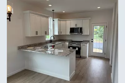 3821 Broadway, South Whitehall Township, PA 18104 - Photo 8